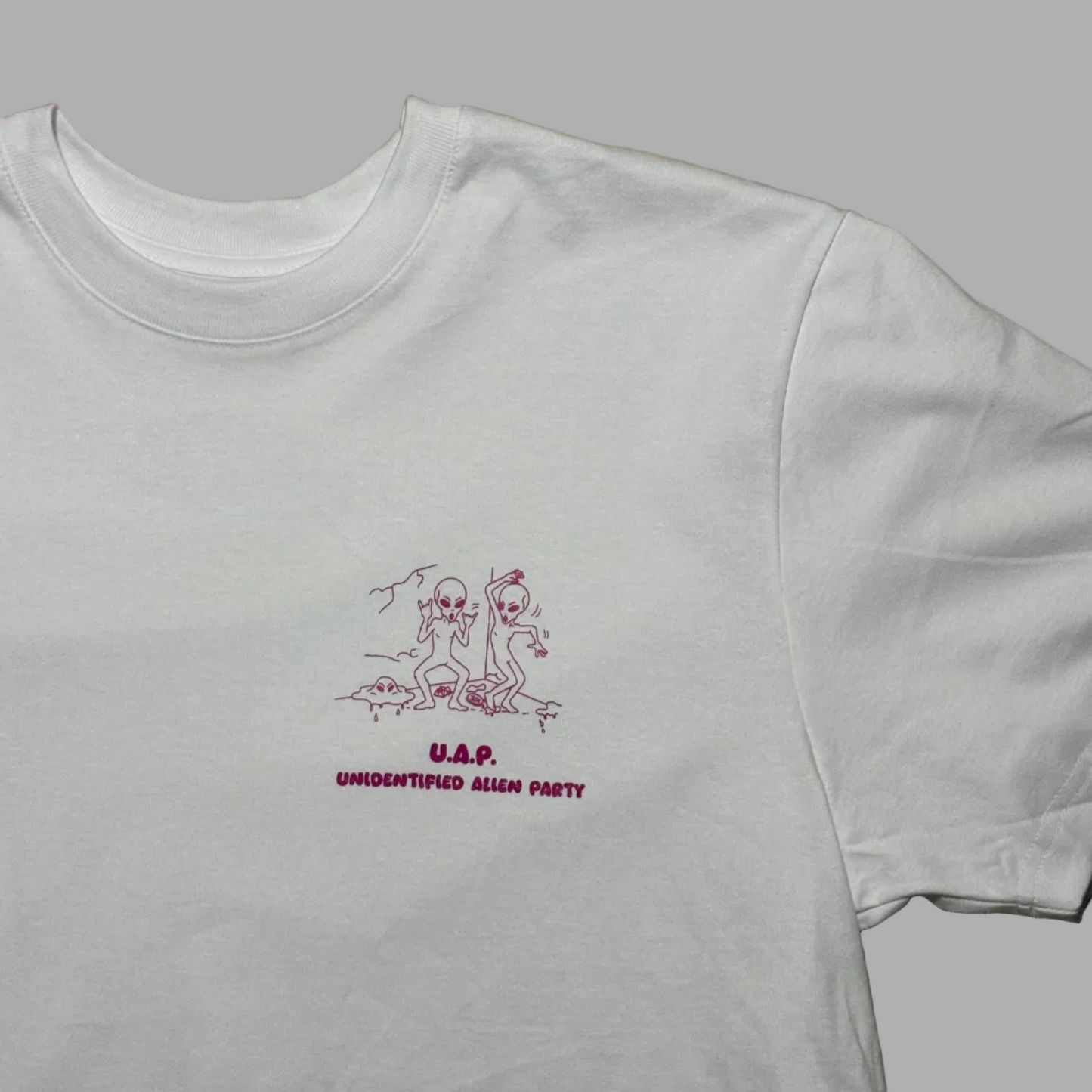 UAP oversized t-shirt (pink)